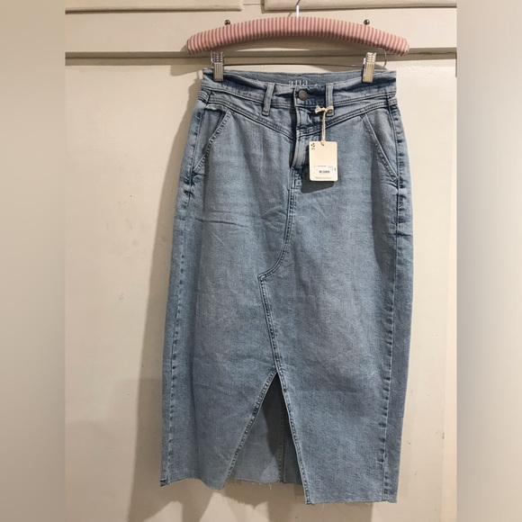 a.n.a Dresses & Skirts - a.n.a a new approach light wash denim skirt size 4